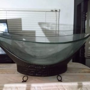Glass bowl